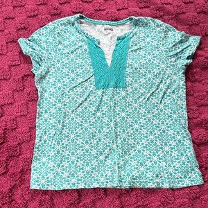 Basic Editions Short Sleeve White and Blue Top Womens Size Small